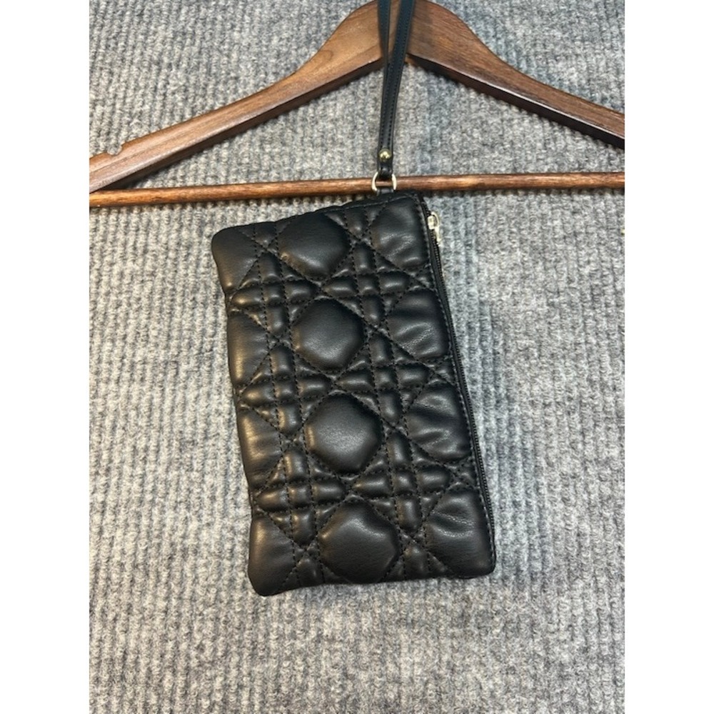 Lovelook Black Quilted Wristlet PouchCannage Stitch Zip Clutch Bag Gold Hardware - Picture 2 of 4